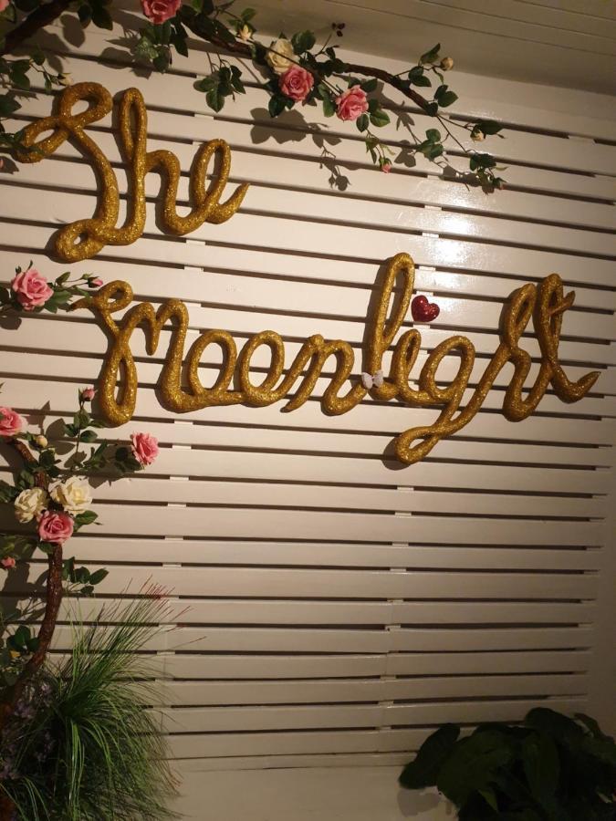 באנג לאמונג The Moonlight Place מראה חיצוני תמונה