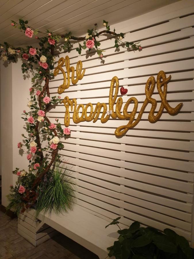 באנג לאמונג The Moonlight Place מראה חיצוני תמונה