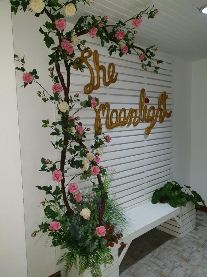 באנג לאמונג The Moonlight Place מראה חיצוני תמונה